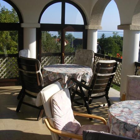 Pigal Panzio Bed & Breakfast Badacsonyors Exterior photo